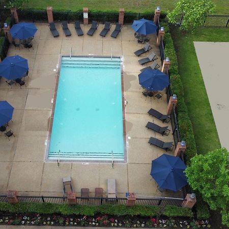 Historic Whispering Woods Hotel & Conference Center Olive Branch Exterior foto