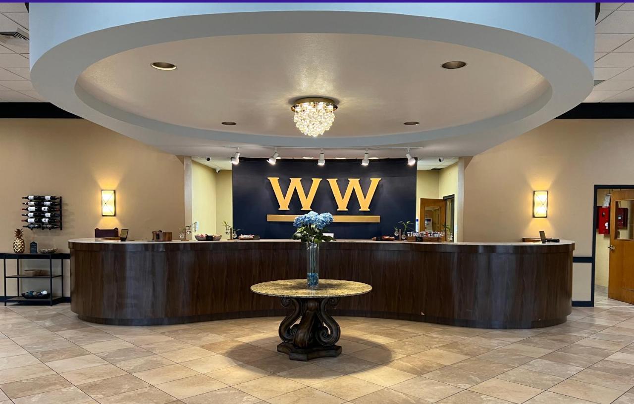 Historic Whispering Woods Hotel & Conference Center Olive Branch Exterior foto