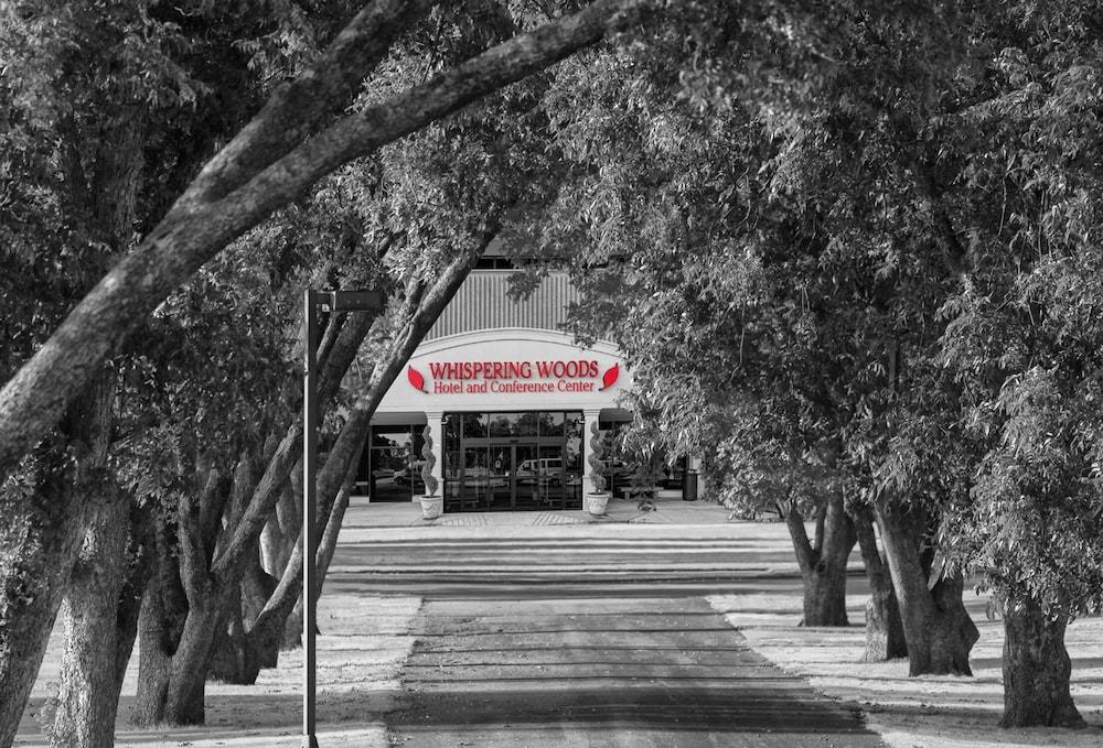 Historic Whispering Woods Hotel & Conference Center Olive Branch Exterior foto